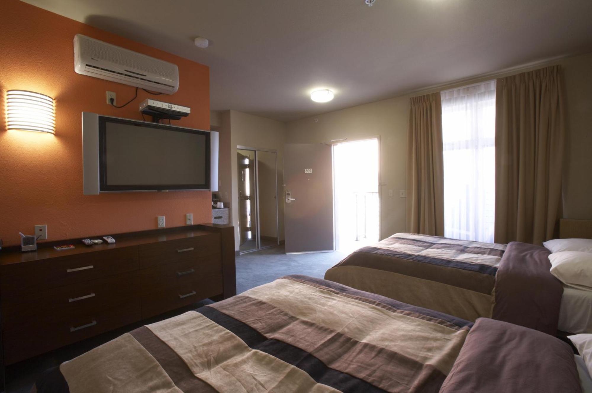 Inn Downtown